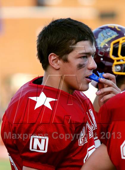 Thumbnail 3 in Don Raabe Big 30 All-Star Charities Classic photogallery.