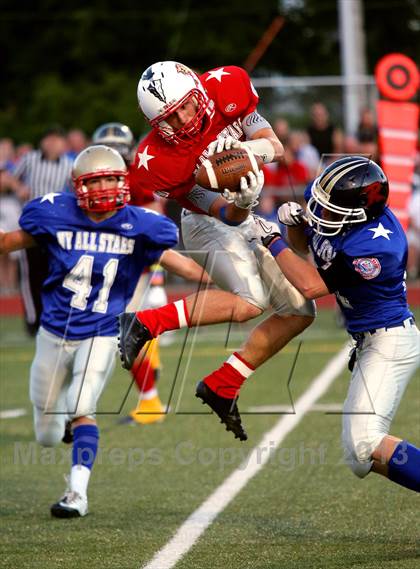 Thumbnail 2 in Don Raabe Big 30 All-Star Charities Classic photogallery.