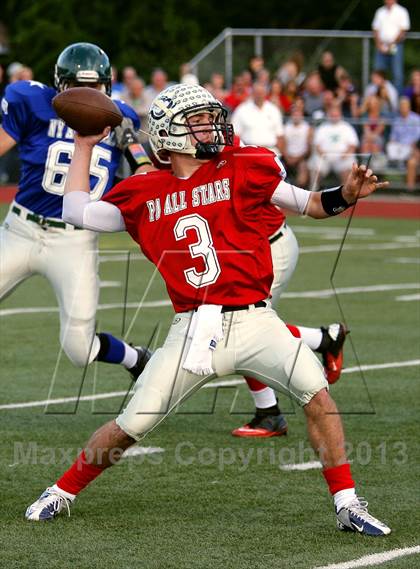 Thumbnail 1 in Don Raabe Big 30 All-Star Charities Classic photogallery.
