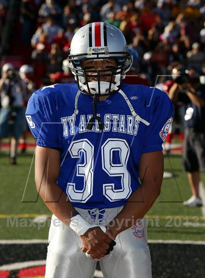 Thumbnail 2 in Don Raabe Big 30 All-Star Charities Classic photogallery.