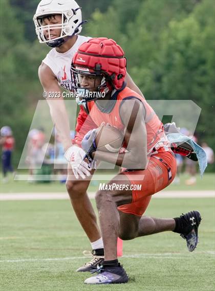 Thumbnail 2 in Providence Day vs Maury (Powerade 7 on 7) photogallery.