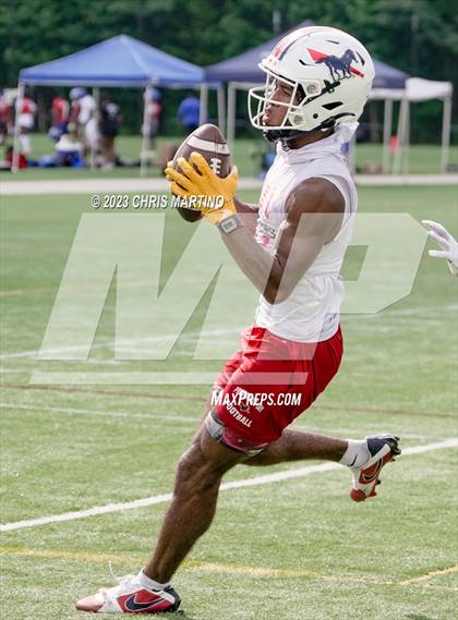 Thumbnail 2 in Providence Day vs Maury (Powerade 7 on 7) photogallery.