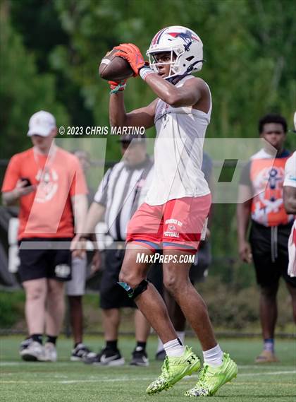 Thumbnail 3 in Providence Day vs Maury (Powerade 7 on 7) photogallery.