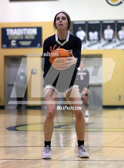Thumbnail 3 in Marvin Ridge vs. Cuthbertson photogallery.