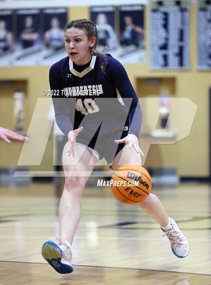 Thumbnail 3 in Marvin Ridge vs. Cuthbertson photogallery.