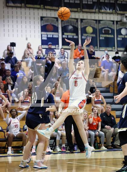 Thumbnail 3 in Marvin Ridge vs. Cuthbertson photogallery.