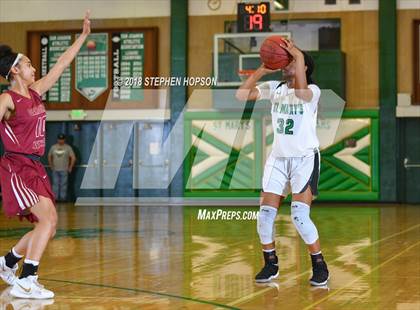 Thumbnail 3 in Cardinal Newman @ St. Mary's (CIF Round 1 Playoff) photogallery.