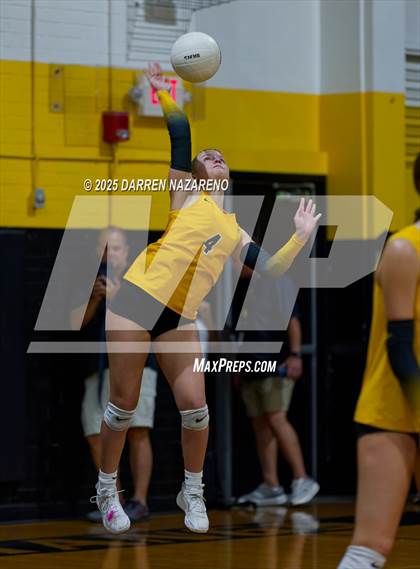 Thumbnail 3 in Santa Fe @ Merritt Island (FHSAA 4A Region 2 Final) photogallery.