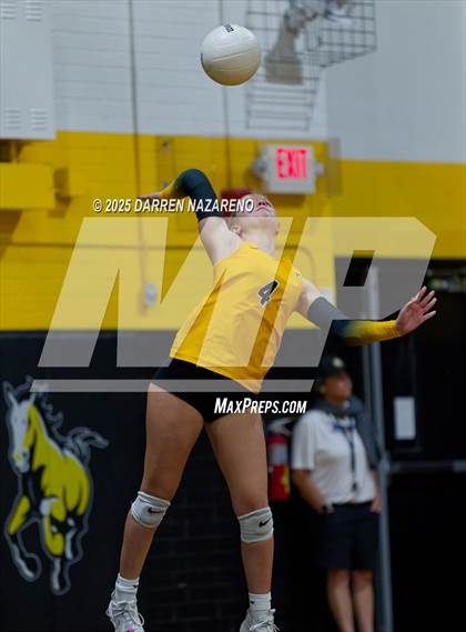 Thumbnail 2 in Santa Fe @ Merritt Island (FHSAA 4A Region 2 Final) photogallery.