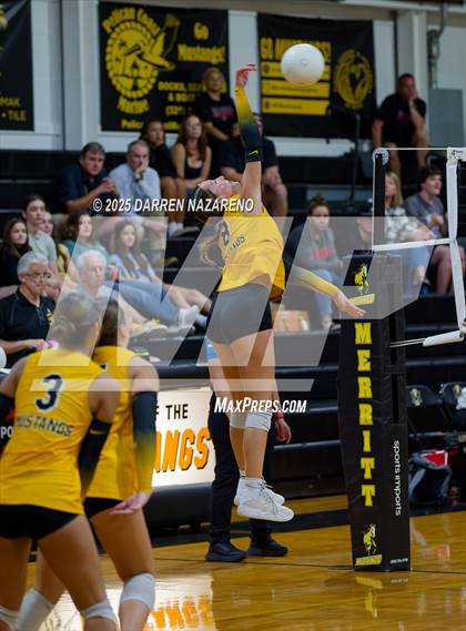 Thumbnail 3 in Santa Fe @ Merritt Island (FHSAA 4A Region 2 Final) photogallery.