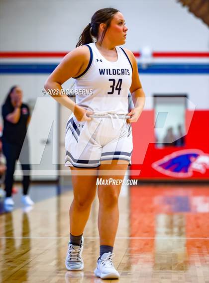 Thumbnail 1 in Tomball Memorial vs Westfield (UIL6A Region-2 Area Playoff) photogallery.