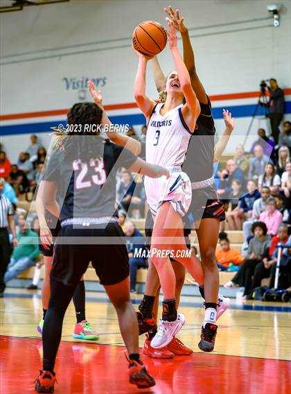 Thumbnail 1 in Tomball Memorial vs Westfield (UIL6A Region-2 Area Playoff) photogallery.