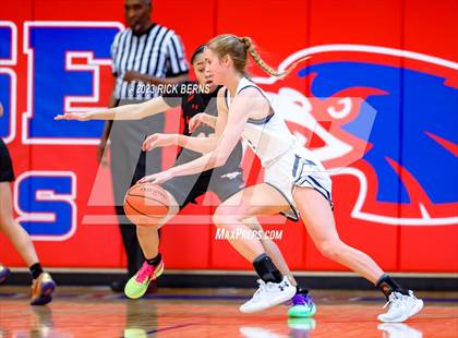 Thumbnail 3 in Tomball Memorial vs Westfield (UIL6A Region-2 Area Playoff) photogallery.