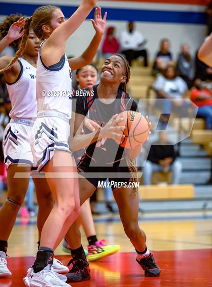 Thumbnail 1 in Tomball Memorial vs Westfield (UIL6A Region-2 Area Playoff) photogallery.