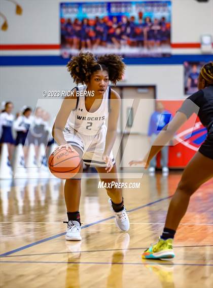 Thumbnail 1 in Tomball Memorial vs Westfield (UIL6A Region-2 Area Playoff) photogallery.