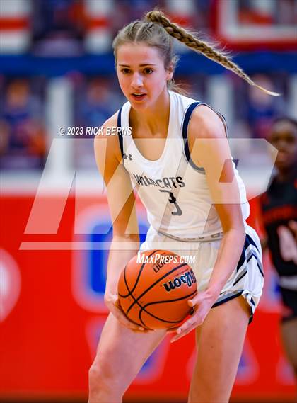 Thumbnail 3 in Tomball Memorial vs Westfield (UIL6A Region-2 Area Playoff) photogallery.