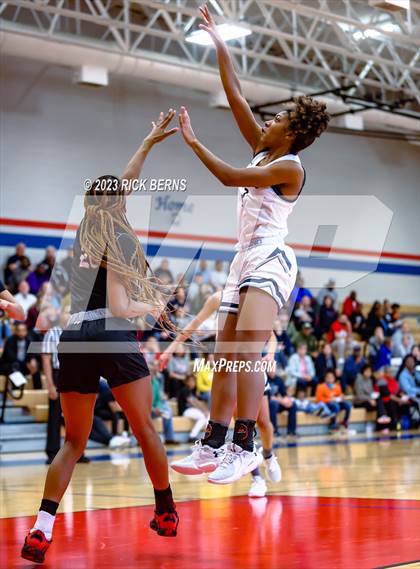 Thumbnail 3 in Tomball Memorial vs Westfield (UIL6A Region-2 Area Playoff) photogallery.