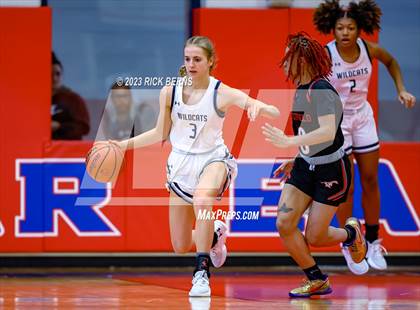 Thumbnail 1 in Tomball Memorial vs Westfield (UIL6A Region-2 Area Playoff) photogallery.