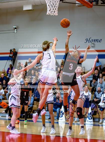 Thumbnail 1 in Tomball Memorial vs Westfield (UIL6A Region-2 Area Playoff) photogallery.