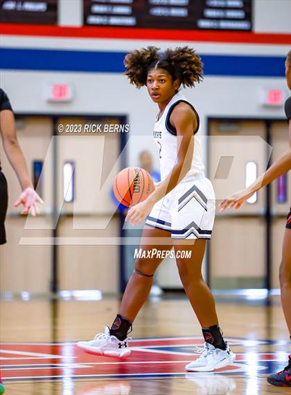 Thumbnail 3 in Tomball Memorial vs Westfield (UIL6A Region-2 Area Playoff) photogallery.