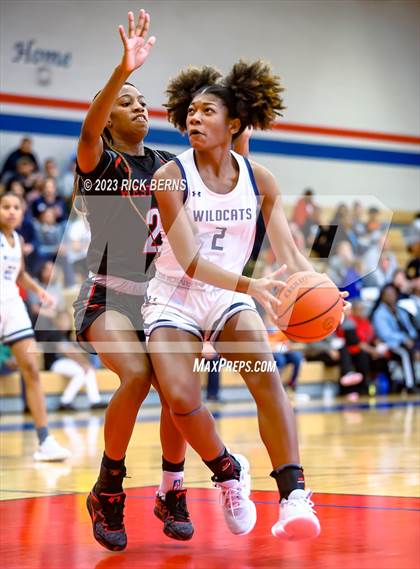 Thumbnail 2 in Tomball Memorial vs Westfield (UIL6A Region-2 Area Playoff) photogallery.