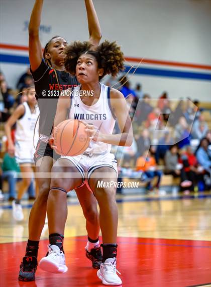 Thumbnail 3 in Tomball Memorial vs Westfield (UIL6A Region-2 Area Playoff) photogallery.
