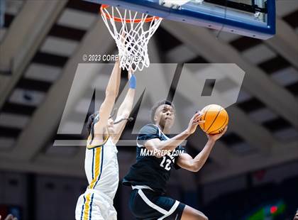 Thumbnail 3 in Kell vs Eagle's Landing (GHSA 5A State Championship) photogallery.
