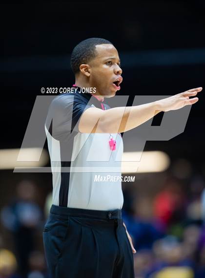Thumbnail 2 in Kell vs Eagle's Landing (GHSA 5A State Championship) photogallery.