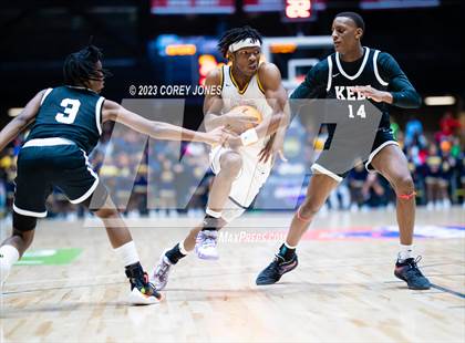 Thumbnail 3 in Kell vs Eagle's Landing (GHSA 5A State Championship) photogallery.
