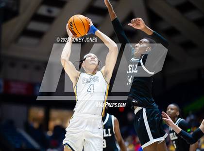 Thumbnail 3 in Kell vs Eagle's Landing (GHSA 5A State Championship) photogallery.