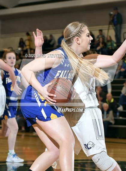 Thumbnail 2 in Fall River vs. Redding Christian (CIF Northern Section D6 Final) photogallery.