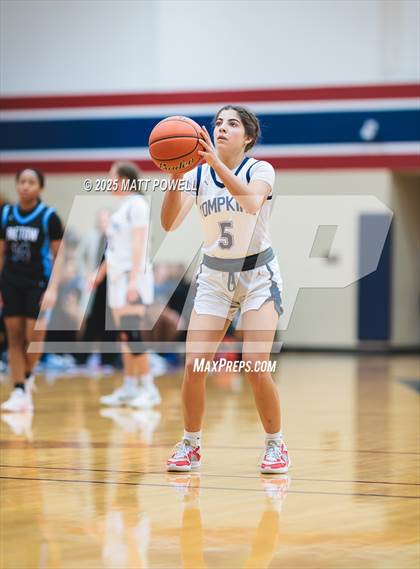 Thumbnail 1 in Paetow @ Tompkins photogallery.