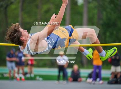 Thumbnail 3 in Cooper Dragon Invitational (High Jump) photogallery.