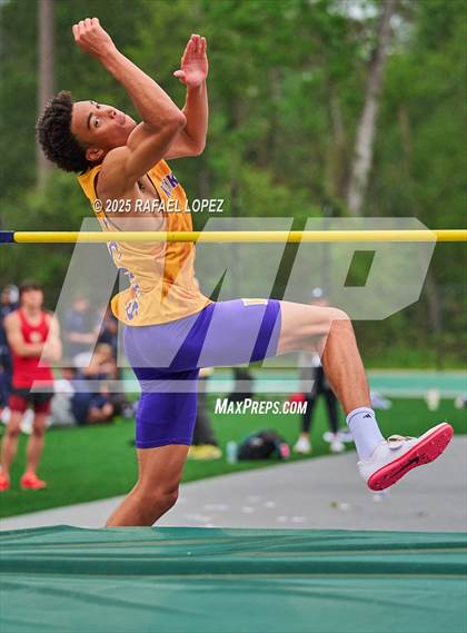 Thumbnail 1 in Cooper Dragon Invitational (High Jump) photogallery.
