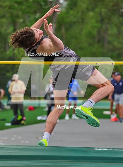 Thumbnail 2 in Cooper Dragon Invitational (High Jump) photogallery.