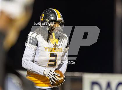 Thumbnail 3 in Charleston @ DeSoto Central photogallery.