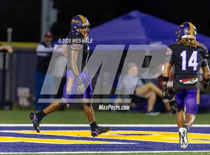 Thumbnail 3 in Charleston @ DeSoto Central photogallery.