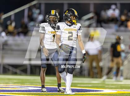 Thumbnail 1 in Charleston @ DeSoto Central photogallery.