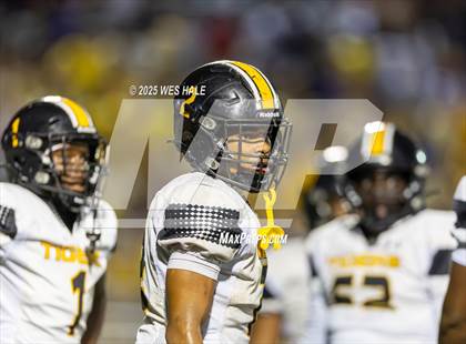 Thumbnail 1 in Charleston @ DeSoto Central photogallery.