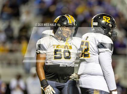 Thumbnail 2 in Charleston @ DeSoto Central photogallery.