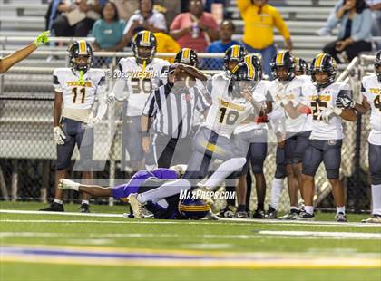 Thumbnail 3 in Charleston @ DeSoto Central photogallery.