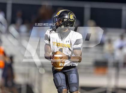Thumbnail 3 in Charleston @ DeSoto Central photogallery.