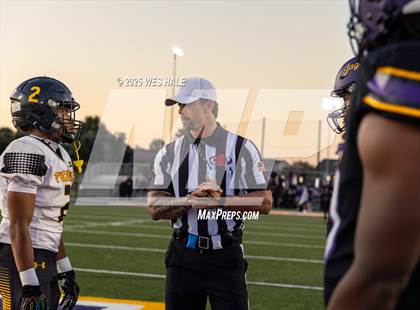 Thumbnail 2 in Charleston @ DeSoto Central photogallery.