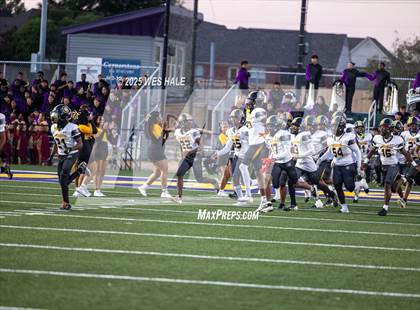 Thumbnail 2 in Charleston @ DeSoto Central photogallery.