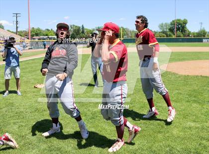 Thumbnail 2 in Rocky Mountain vs. Broomfield (CHSAA 5A Final) photogallery.