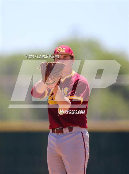 Thumbnail 2 in Rocky Mountain vs. Broomfield (CHSAA 5A Final) photogallery.