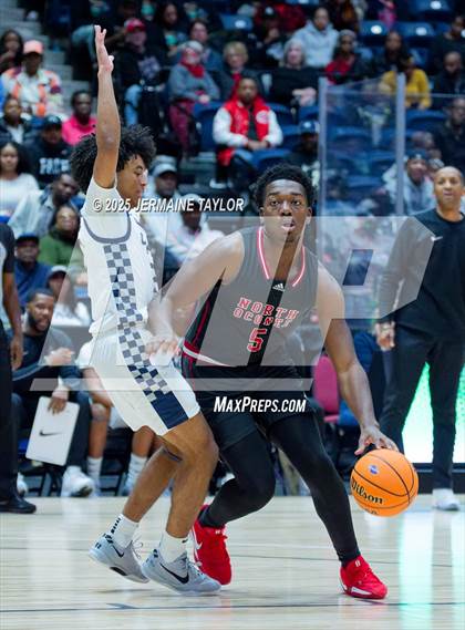 Thumbnail 2 in Pace Academy vs. North Oconee (GHSA 4A Finals) photogallery.