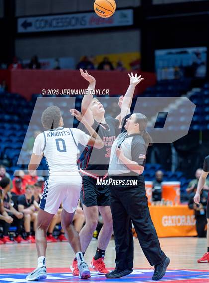 Thumbnail 2 in Pace Academy vs. North Oconee (GHSA 4A Finals) photogallery.