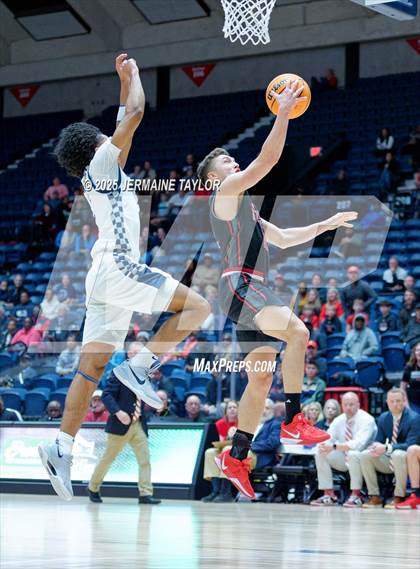 Thumbnail 1 in Pace Academy vs. North Oconee (GHSA 4A Finals) photogallery.