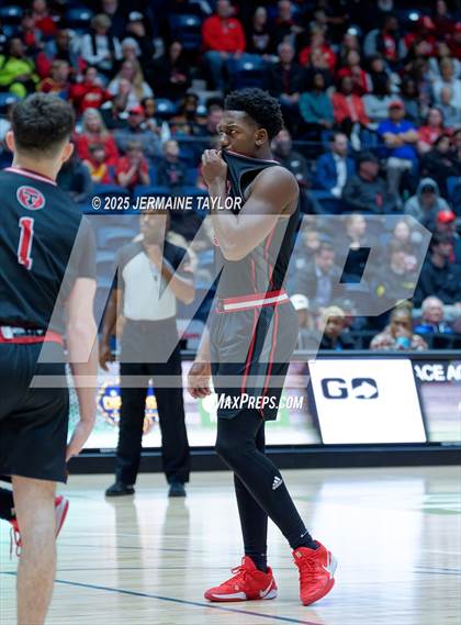 Thumbnail 2 in Pace Academy vs. North Oconee (GHSA 4A Finals) photogallery.